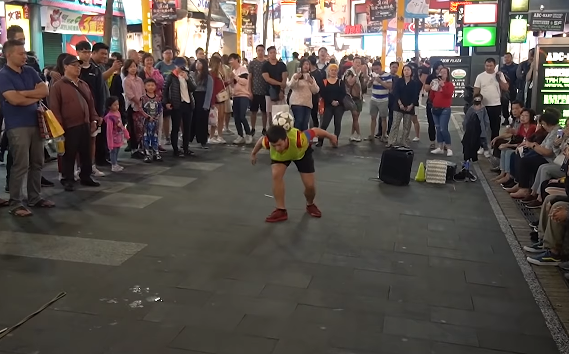 Ștefan Florescu a fost la un pas să câștige Românii au talent în 2011! Cum a fost filmat pe străzile din Taiwan