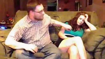 FARSA umilitoare pe care i-a facut-o SOTIEI! A imbatat-o, a pornit camera de la PlayStation, i-a scos HAINELE si....