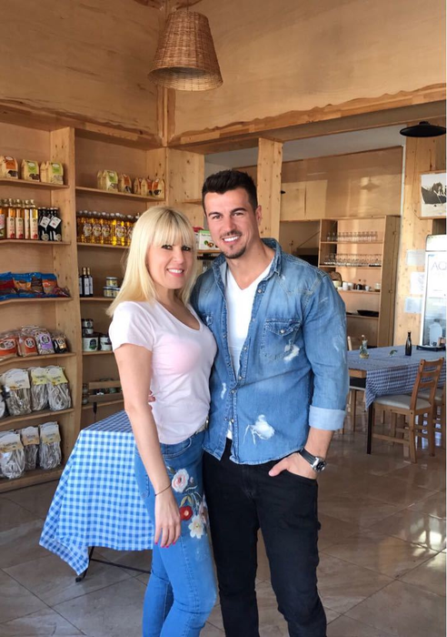Adrian Alexandrov a vorbit despre momentele grele pe care le trăiește după ce magistrații au condamnat-o pe Elena Udrea la 6 ani de închisoare