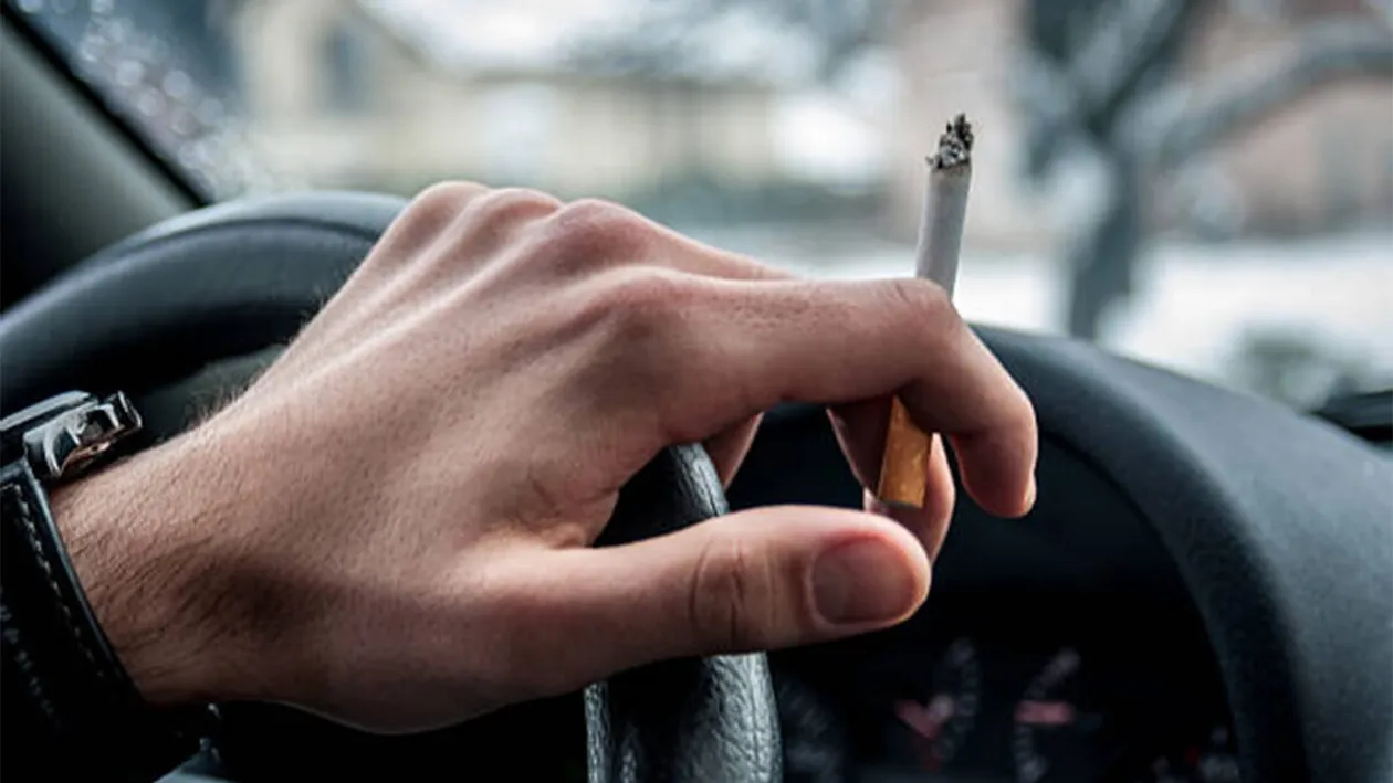 Amenzi uriașe pentru șoferii care fumează în mașină. Care este lista țărilor în care este interzis fumatul