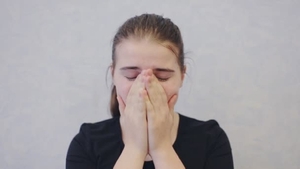 Tragedie pentru o fetiță de 11 ani. Și-a găsit ambii părinți morți, în urma complicațiilor cauzate de coronavirus