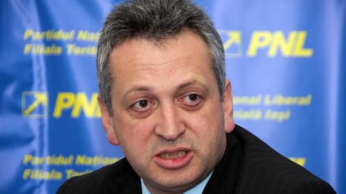 Relu Fenechiu a demisionat! Ponta ii va tine locul până la alegerea unui nou ministru al Transporturilor