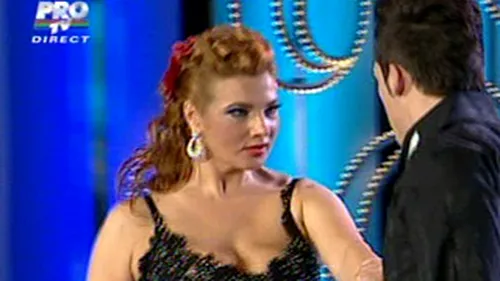 VIDEO Mihaela Borcea a dansat tango cu flori rosii in par! Uite-o cum se misca langa fostul partener al Andreei Balan!
