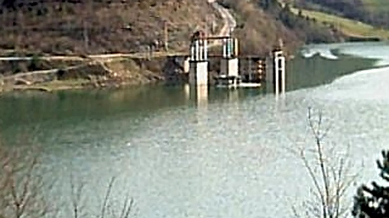 Un barbat de 50 de ani a cazut in raul Aries si a murit