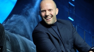 Jason Statham, cum nu l-ai mai văzut! Execută o săritură în apă la Jocurile Commomwealth-ului, în urmă cu 30 de ani VIDEO