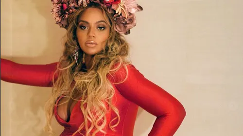 BEYONCE şi gemenii săi încă se află în spital şi ar avea probleme medicale! Celebra cântăreaţă ar fi adus pe lume un băieţel şi o fetiţă