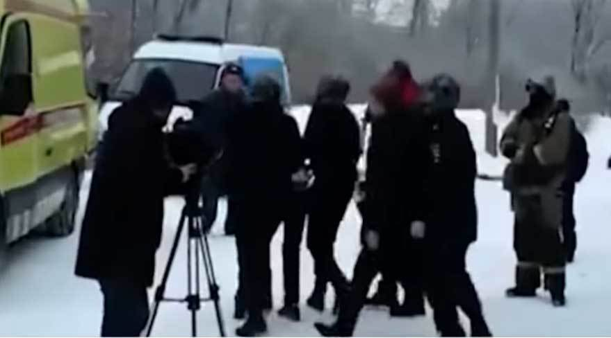 Al doilea atac într-o şcoală din Rusia. Un elev şi-a lovit colegii cu toporul şi a incendiat clasa cu un cocktail Molotov