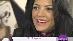 VIDEO Celia nu este pretentioasa atunci cand merge in vacanta: "Mananc aproape orice: si scoici, si broaste"