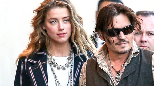 JOHNNY DEPP e apărat de fosta soţie, după ce AMBER HEARD l-a acuzat că a bătut-o şi i-a învineţit faţa