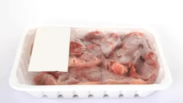 Produse cu salmonella găsite într-un supermarket popular din România. Decizia autorităților