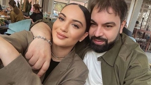 Betty Salam a simţit că tatăl său va fi reţinut de Poliţie?! Coincidenţa stranie, înainte să-l ridice mascaţii din casă