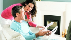 Cine e finantistul in casa? Tu sau el?