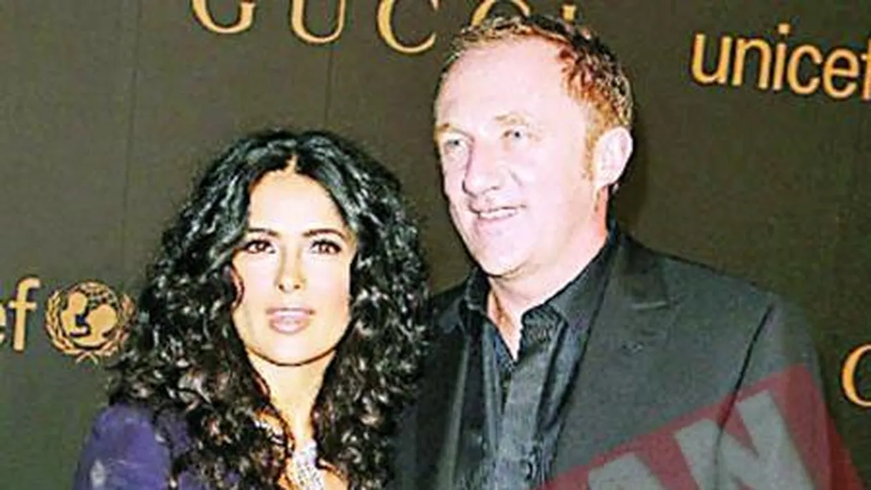 Salma s-a intors la fostul iubit