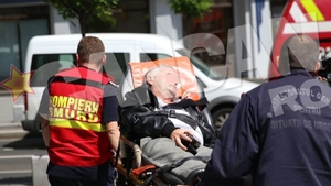 Tatăl victimei a leşinat la locul crimei comise de MĂCELARUL de pe Calea Victoriei