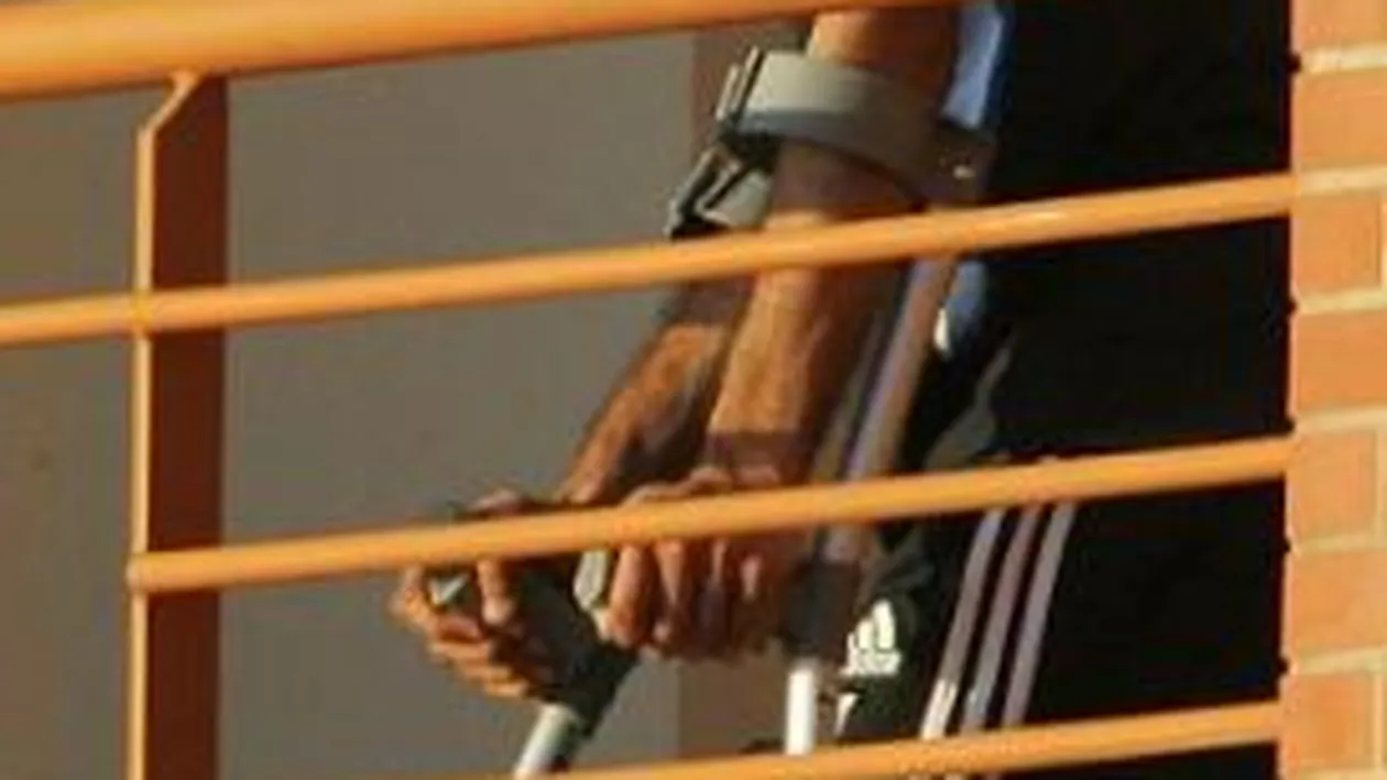 Ashley Cole, fundasul lui Chelsea, a impuscat un fan cu o arma cu luneta!