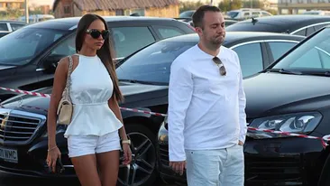 Soţul a trecut peste escapada pe care a avut-o sexoasa brunetă cu moştenitorul imperiului BGS. A luat-o înapoi!