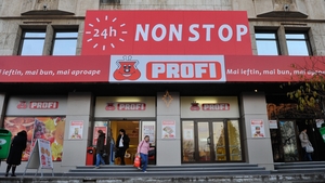 Magazinele Profi dispar de pe piața din România. Tranzacție gigant, de 1,3 miliarde de euro, cu finalizare în 2024