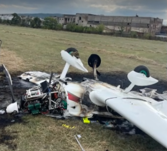 Avion prăbușit/ sursa foto: captură video PRO TV