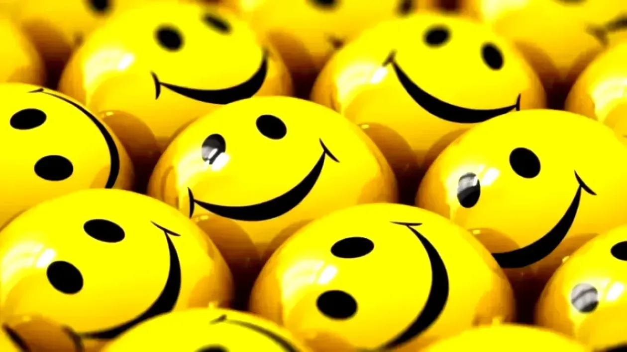 Bancul zilei | Iubita mi-a verificat telefonul. Cred că...