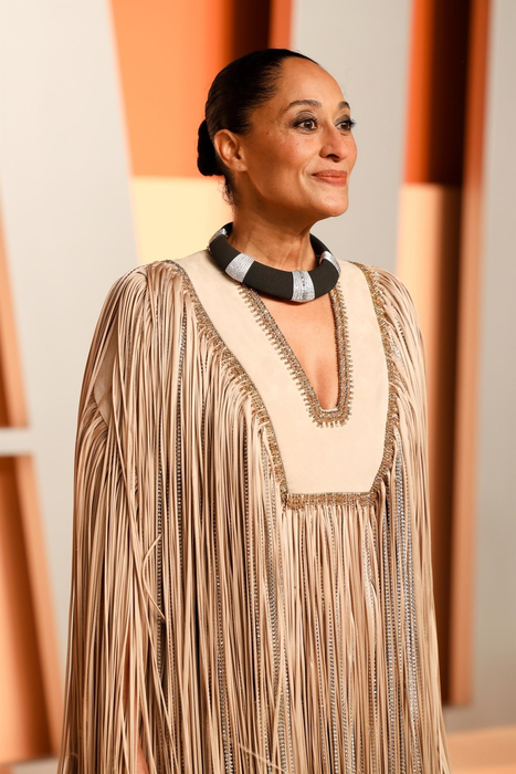 Beverly Hills, CA  - 2025 Vanity Fair Oscar Party Hosted By Radhika Jones at Wallis Annenberg Center for the Performing Arts.

BACKGRID USA 2 MARCH 2025,Image: 971306805, License: Rights-managed, Restrictions: , Model Release: no, Pictured: Tracee Ellis Ross
