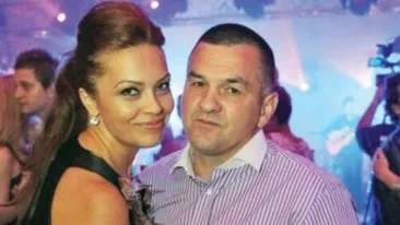 Soţia lui Leonard Doroftei, la un pas de leşin când a văzut cum arată maşina fostului pugilist după accident: ”E distrusă”