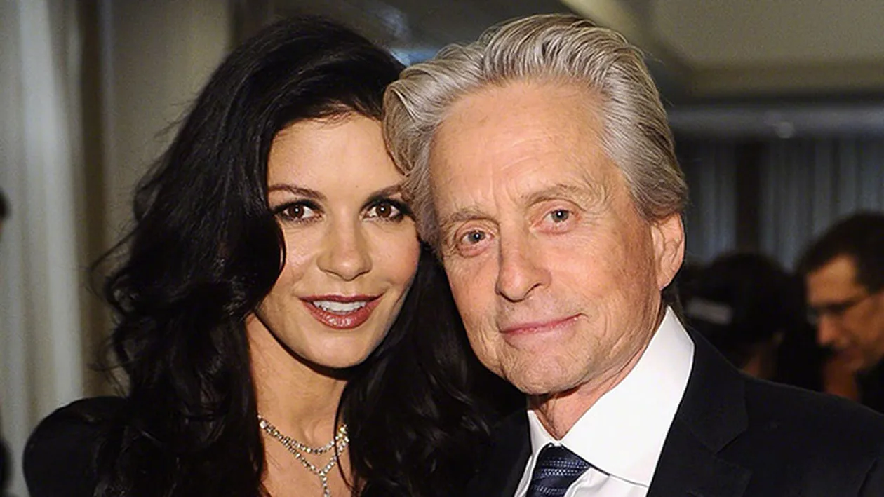 Catherine Zeta-Jones si Michael Douglas s-au impacat