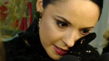 Au uitat că le vede o ţară întreagă şi... Au plâns în hohote la televizor