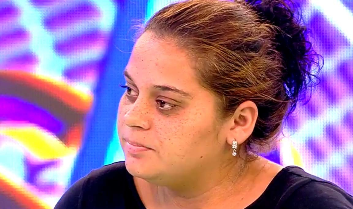O acuză pe mama Mariei Constantin că i-a furat soţul! Femeia susţine că a vorbit şi cu Maria Constantin. Ce i-a spus cântăreaţa