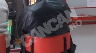 Oana Lis viseaza la mult sex in noaptea de Revelion! Isi dorea sa mearga cu Viorel la clubul de swingeri, dar n-a avut noroc. Vezi unde vor petrece!