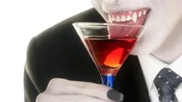 Trei neo-zeelandezi sunt acuzati ca au muscat un om si i-au baut sangele