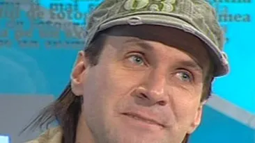 VIDEO Alin Oprea, cu ochii in lacrimi cand a dezvaluit povestea din spatele melodiei Atat de singur! Vezi de ce!