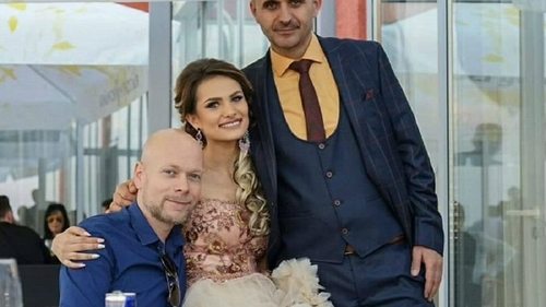 Bianca, fostă concurentă de la "Insula Iubirii", a reacţionat când a auzit de copii cu Liviu! Se întorc trei din vacanţă?