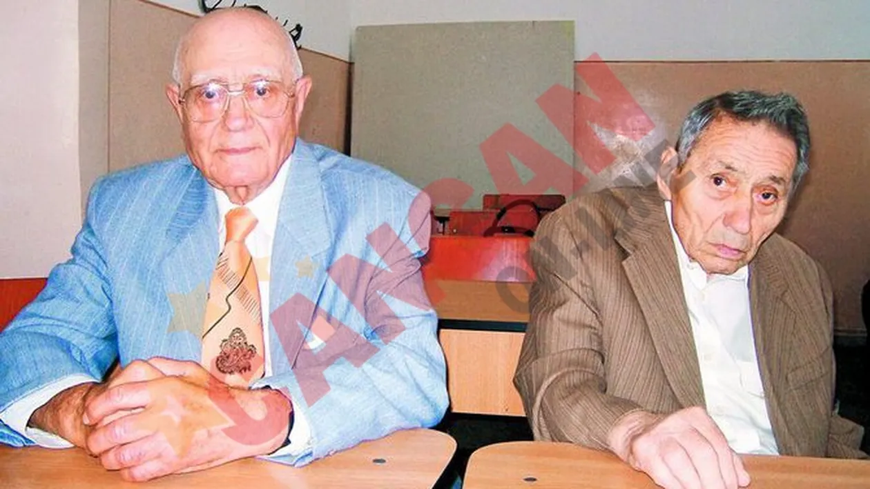 Liceeni la 90 de ani