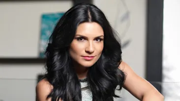 Primele poze cu noul membru al familiei! Uite cum arată Ellie White in rol de mamă si ce băieţel adorabil are