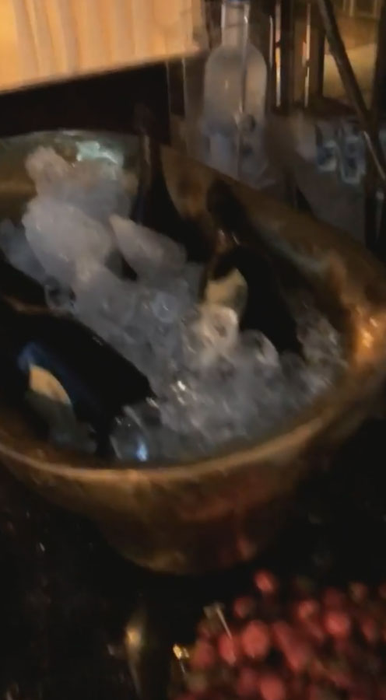 "Soso" a avut parte de un super party cu ocazia împlinirii a 60 de ani