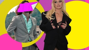 Cum arată milionarul care i-a sucit mințile sexoasei artiste?! El este noul iubit al Alexandrei Stan!