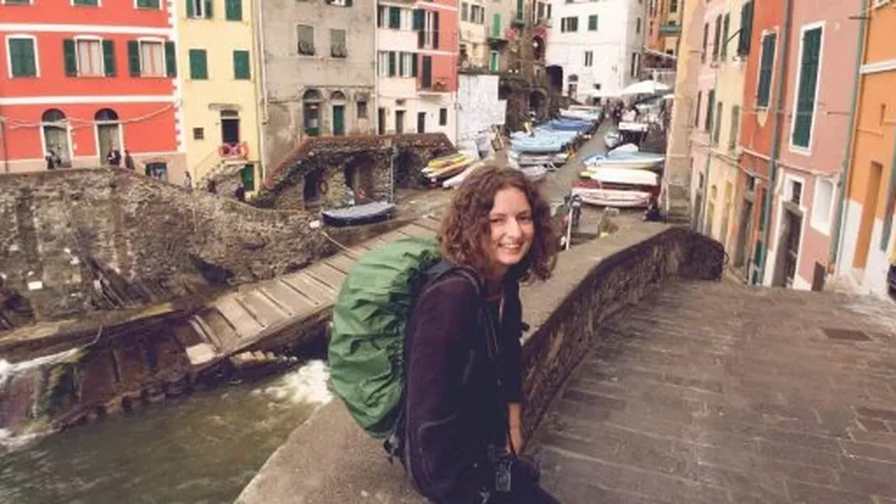 Ce intenționa să facă de fapt Alexandra, studenta care a murit electrocutată pe un vagon, în Chitila!