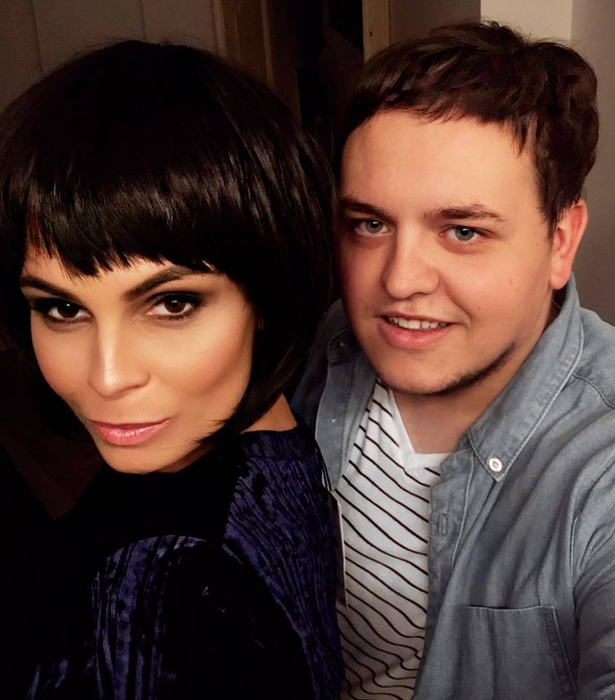 ANCA SEREA, decizie neaşteptată! După ADELINA PESTRIŢU, acum şi soţia lui ADI SÂNĂ şi-a schimbat radical look-ul!