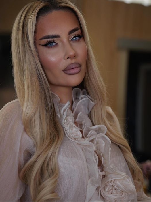 Oana Monea, acuzată că își editează pozele: „Ești plină de filtre”. Cum a reacționat fosta ispită de la Insula Iubirii