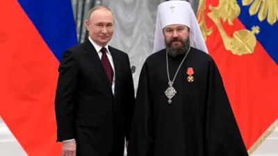 Un mitropolit rus decorat de Putin a fost reținut în Cehia pentru că ar fi deținut droguri. Reacția înaltului prelat