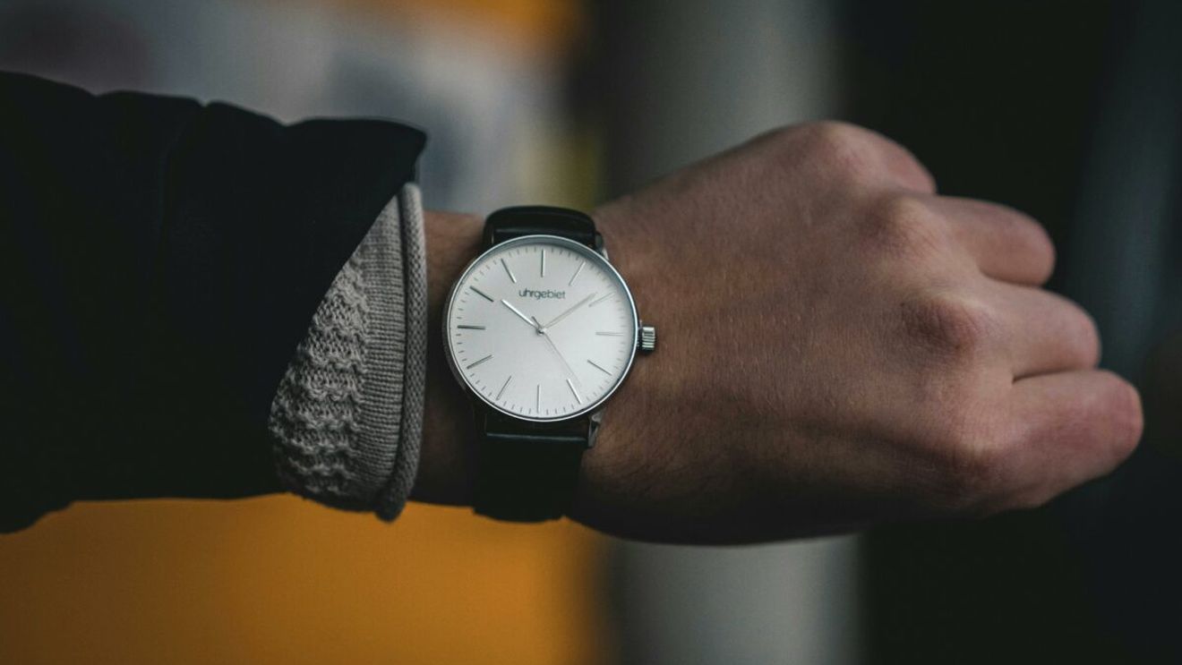 Ce este, de fapt, timpul? O nouă teorie sugerează că universul „își amintește” tot ce s-a întâmplat