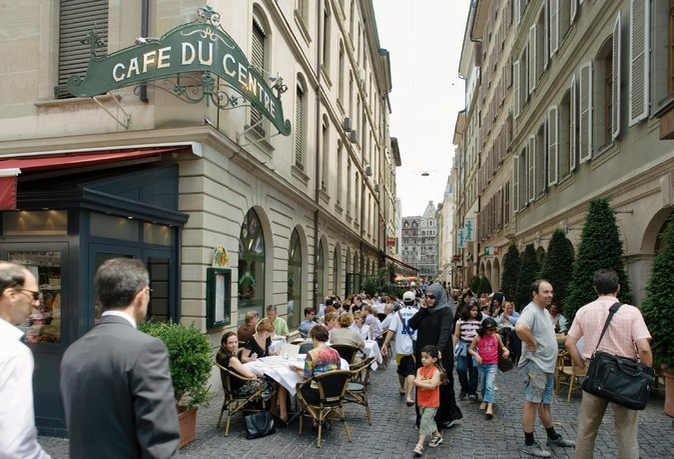 Una dintre cafenelele din Geneva in care s-a petrecut incidentul
