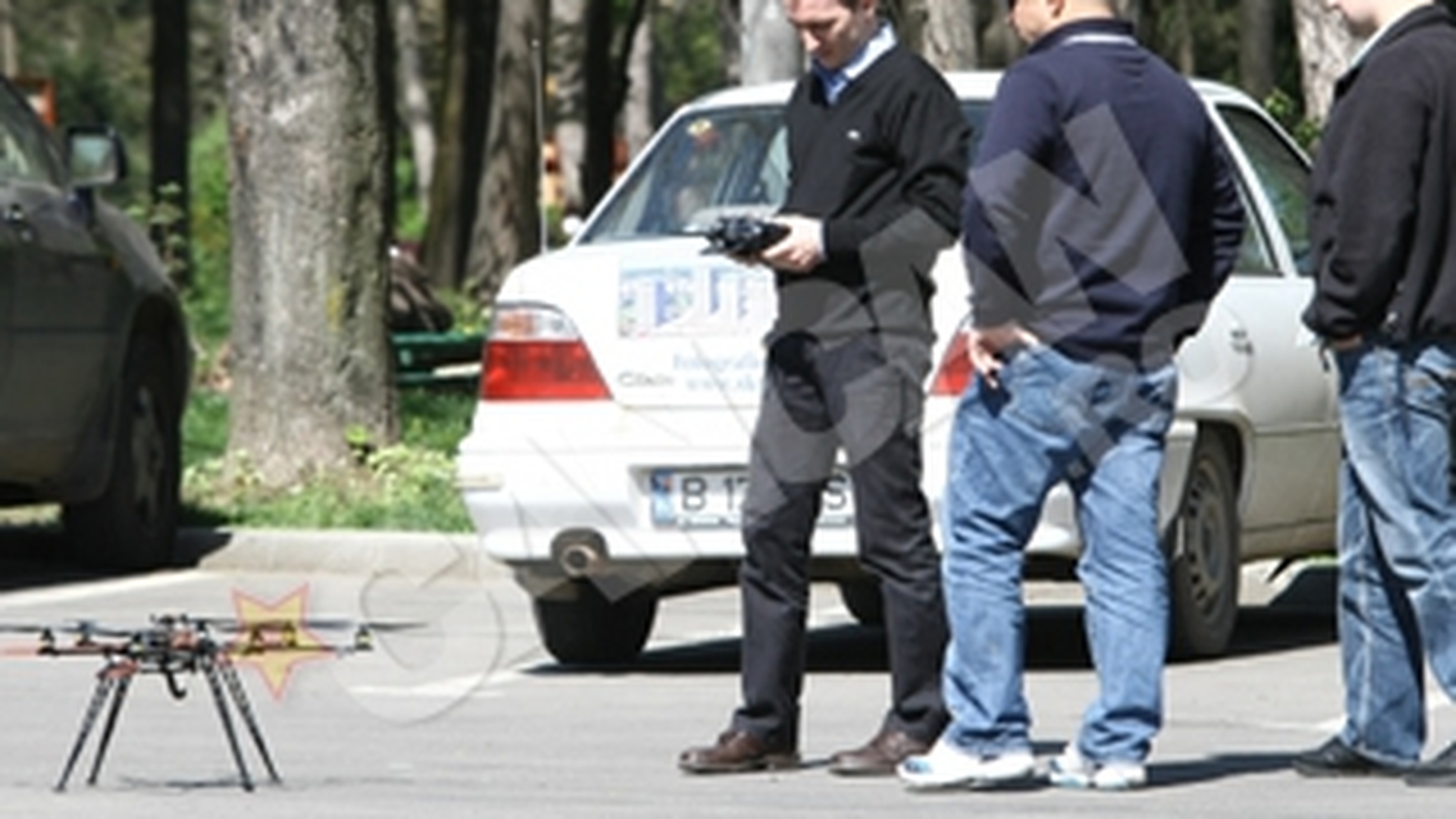 Au aterizat cu elicopterul in Herastrau