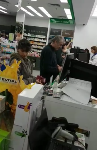 Marcel Iureş a dat fuga la farmacie după medicamente