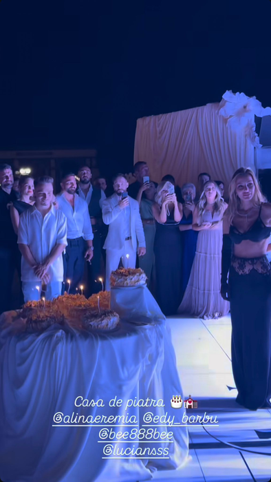 Alina Eremia a avut 7 torturi la nuntă! Imagini rare de la nunta cu Edy Barbu