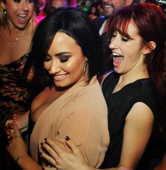 Tânăra acuzată că i-ar fi dat droguri lui Demi Lovato a răbufnit: ”Nu eram cu Demi când şi-a pierdut cunoştinţa”
