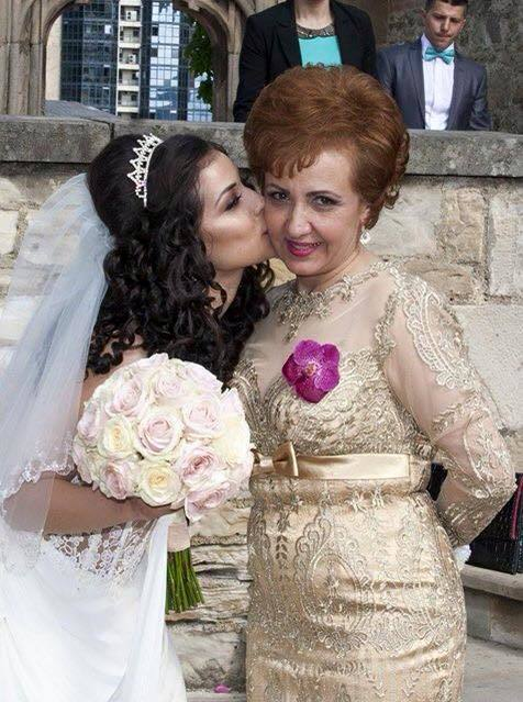 Andreea Arcan şi mama ei, Emilia Arcan (senatoare PSD de Neamţ)