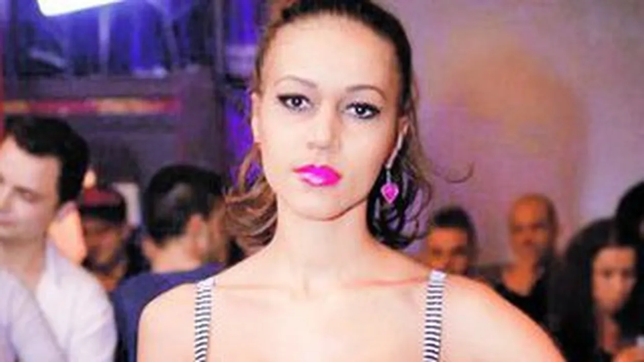 Fotomodelul-fotograf. Desiree Malonga si-a deschis propriul studio foto