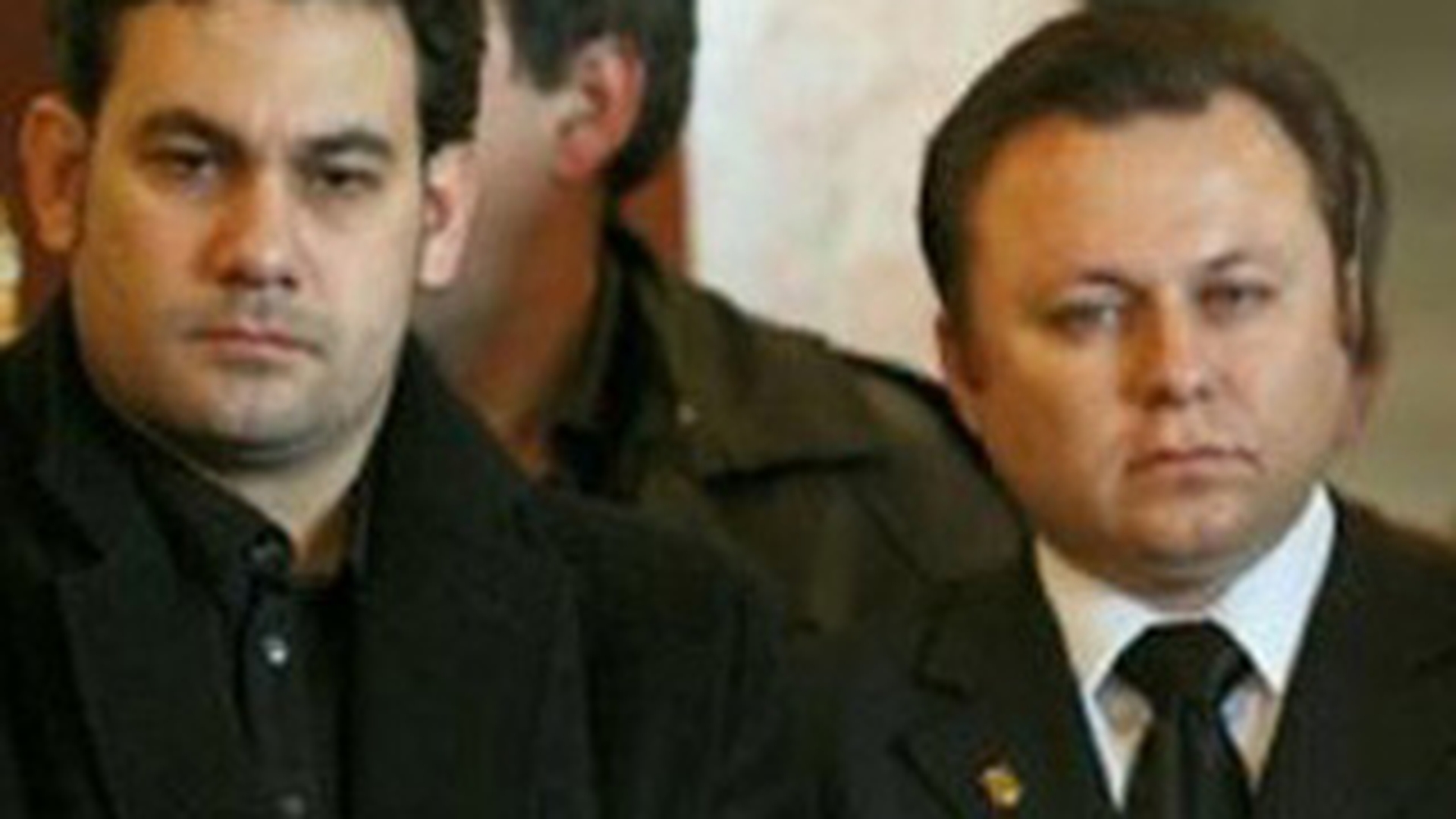 Ion Dolanescu se rasuceste in mormant! Fiii lui se bat pe 5 milioane de €