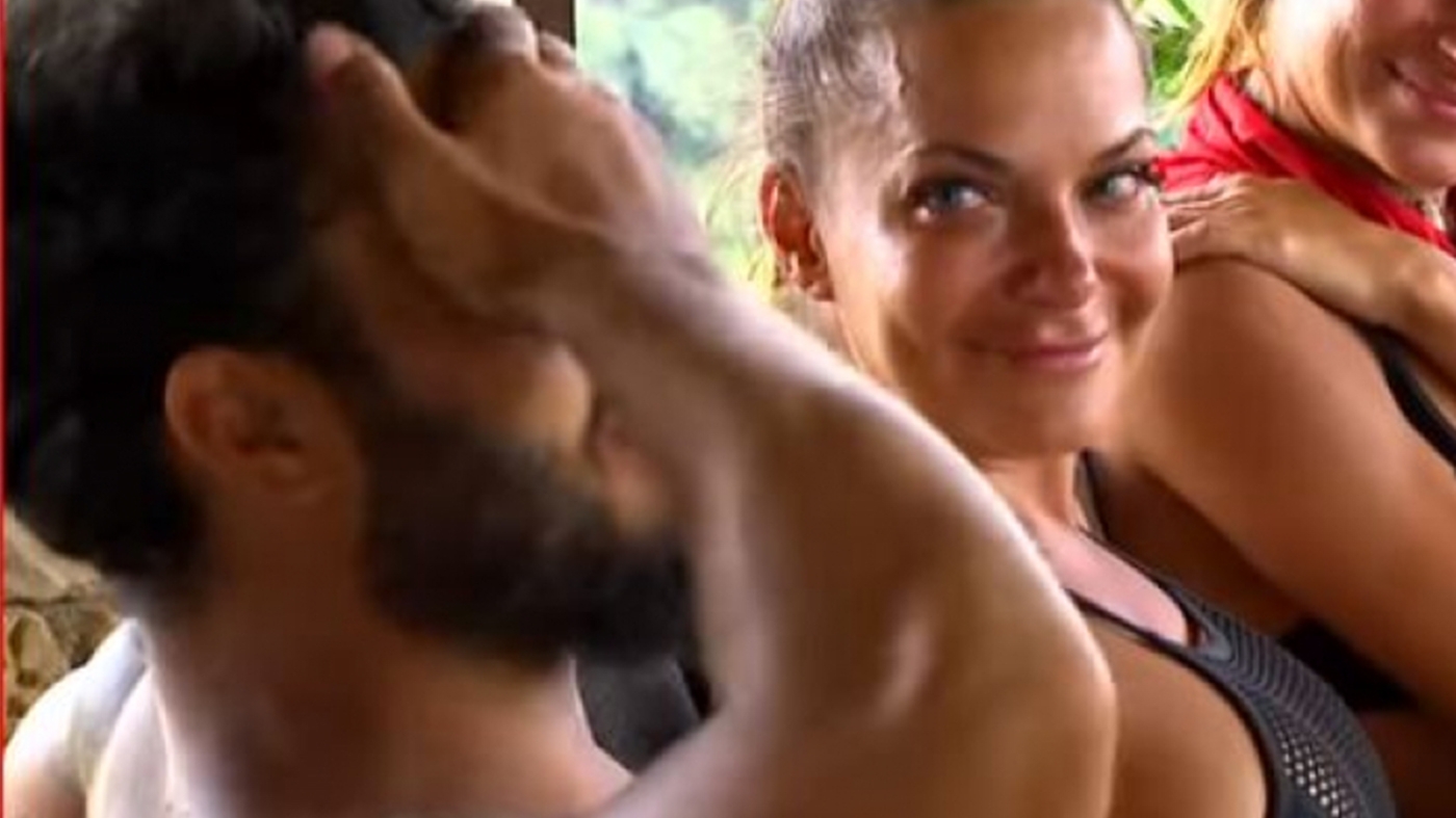 Ce s-a întâmplat între Andreea Antonescu și Jador la Survivor România, de fapt. Oare Andreea Bălan știe?